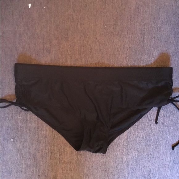 MXM TWO PIECE BATHING SUIT - Picture 5 of 8